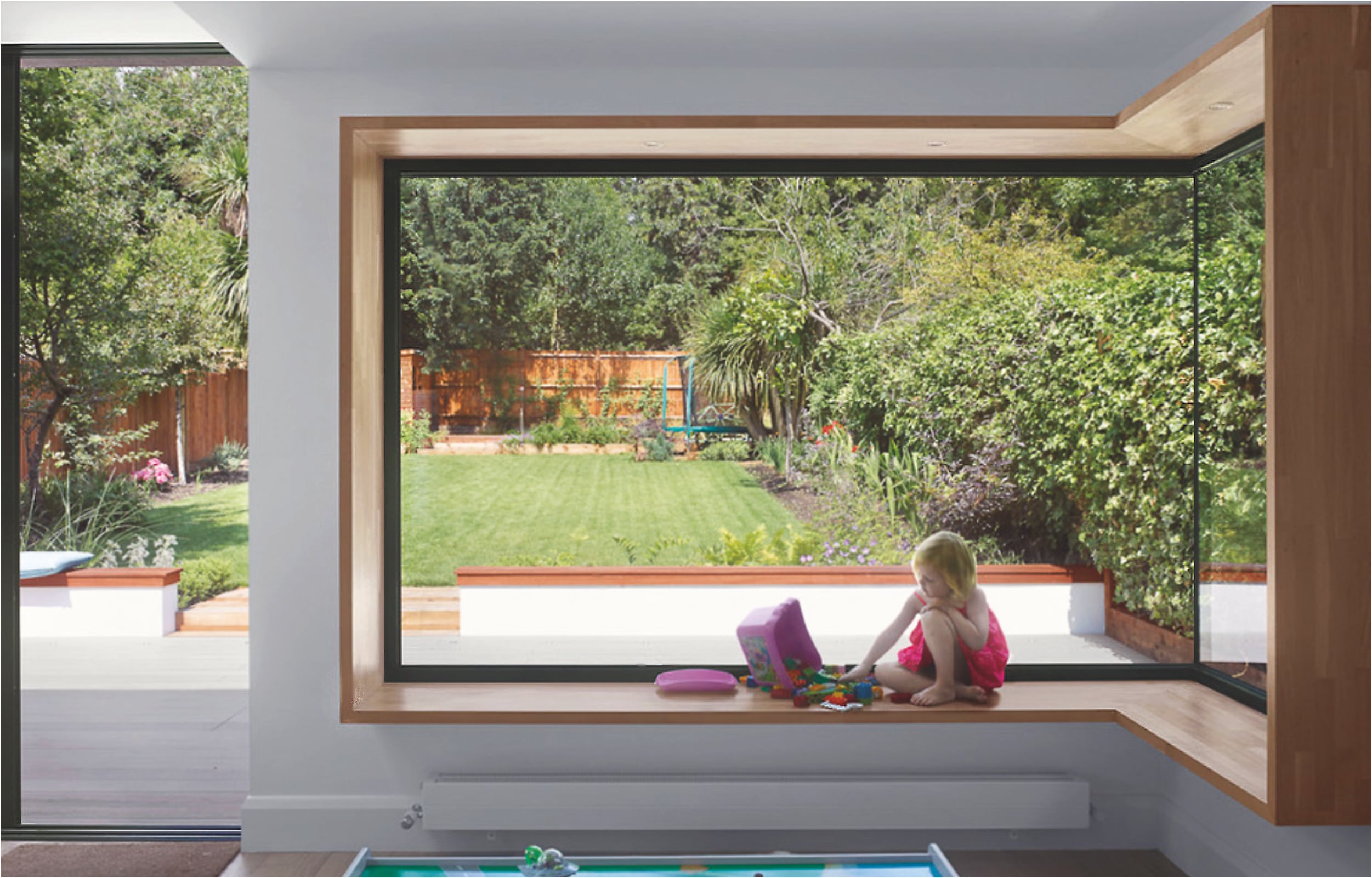glass-to-glass-corner-windows-fullpage